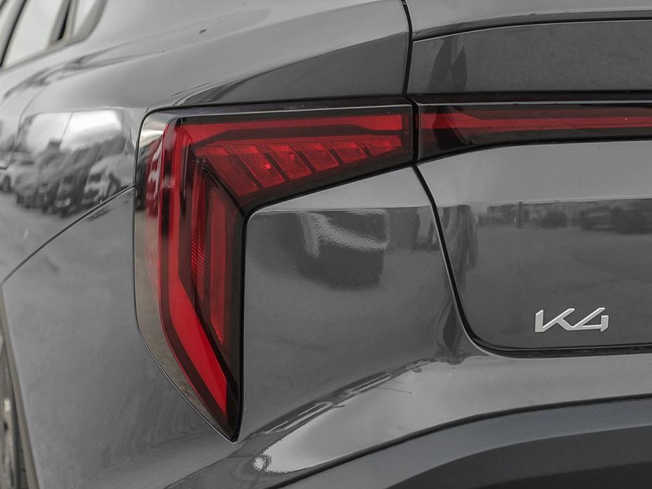 2025 Kia K4 EX-8
