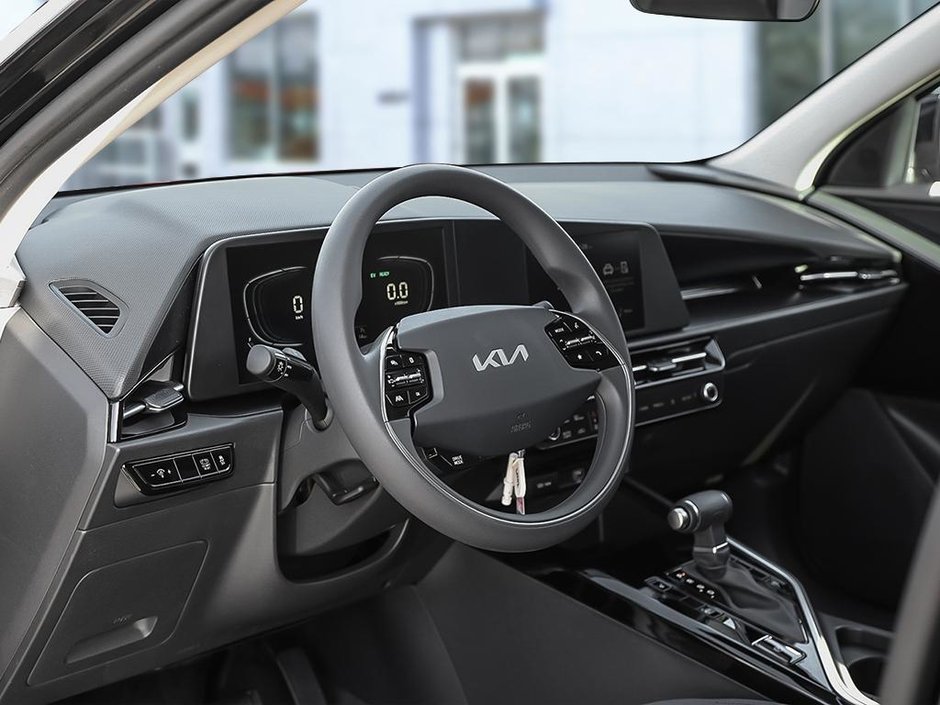 2026 Kia Niro HEV SX-11