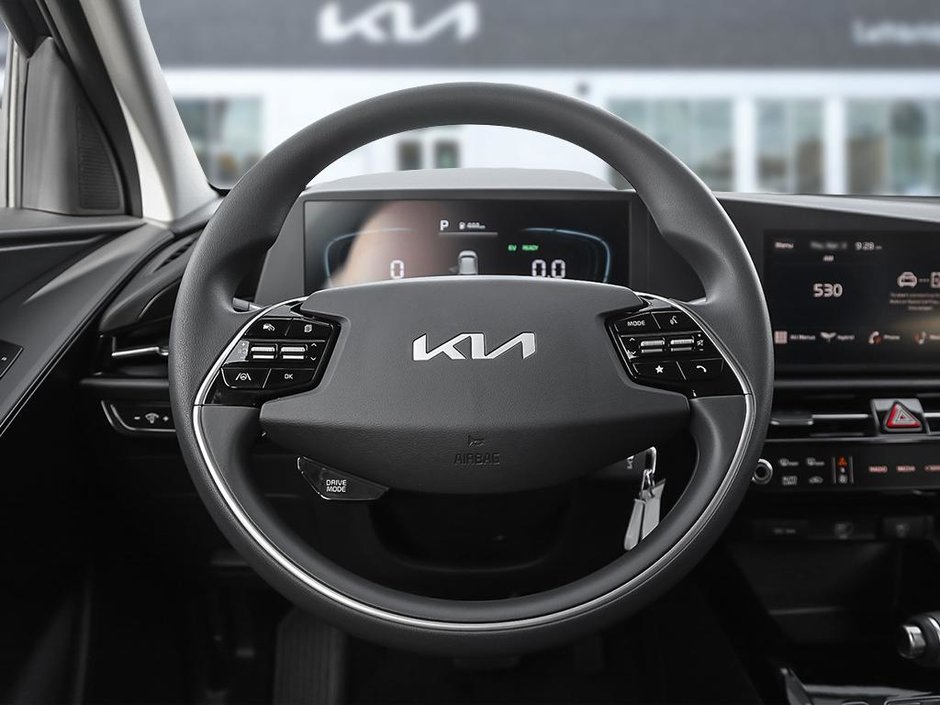 2026 Kia Niro HEV SX-12