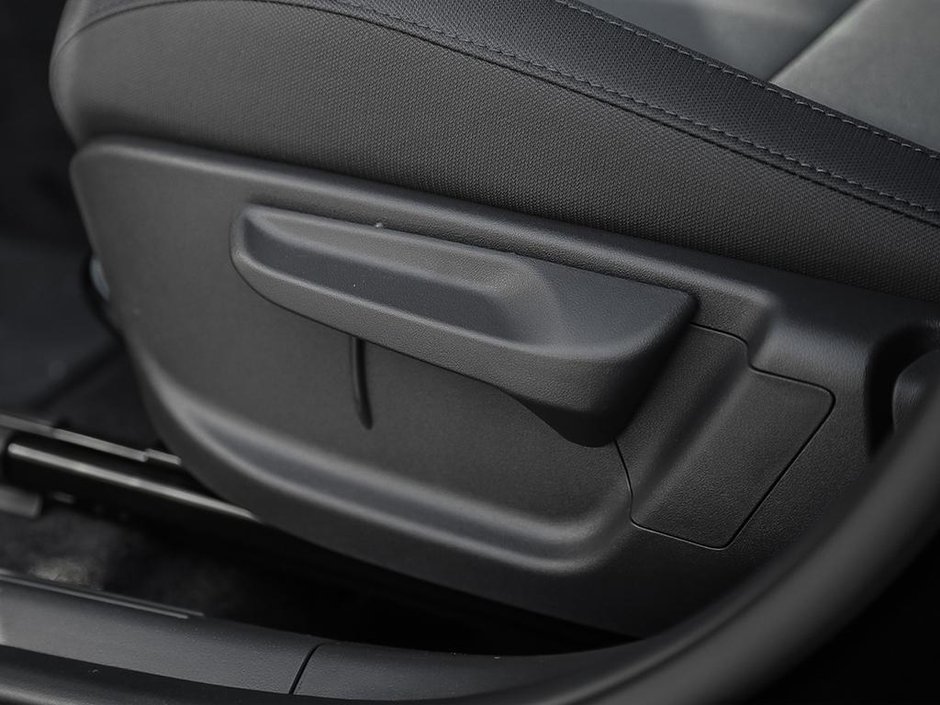2026 Kia Niro HEV SX-25