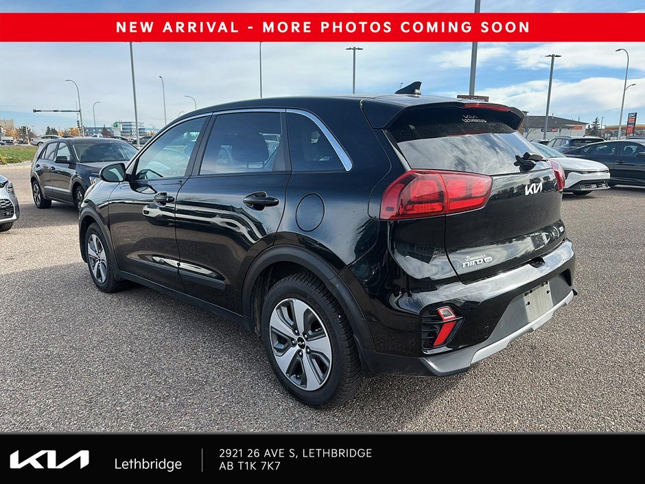 2022 Kia Niro L-3