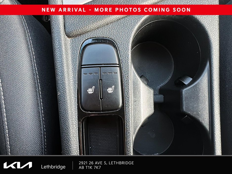2022 Kia Niro L-16