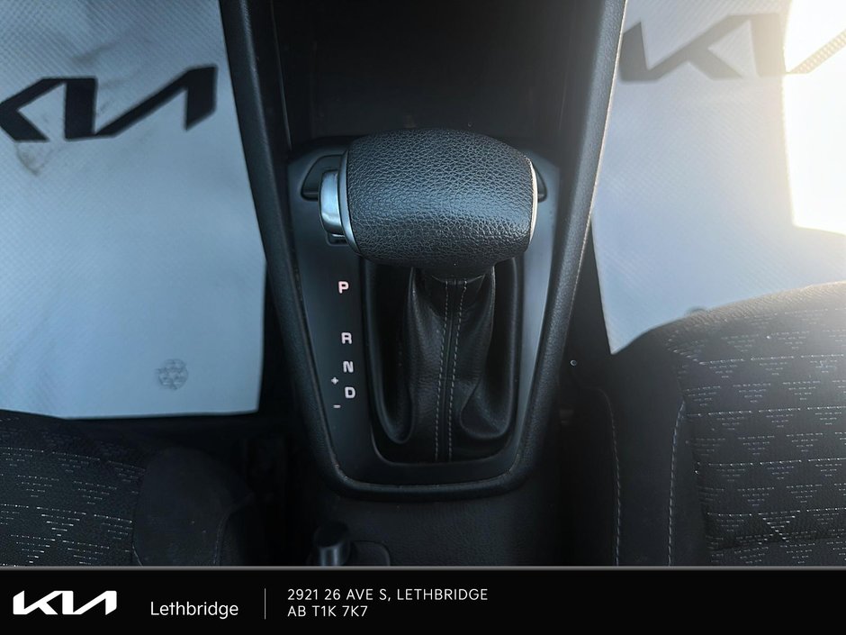 2022 Kia Rio LX+-13