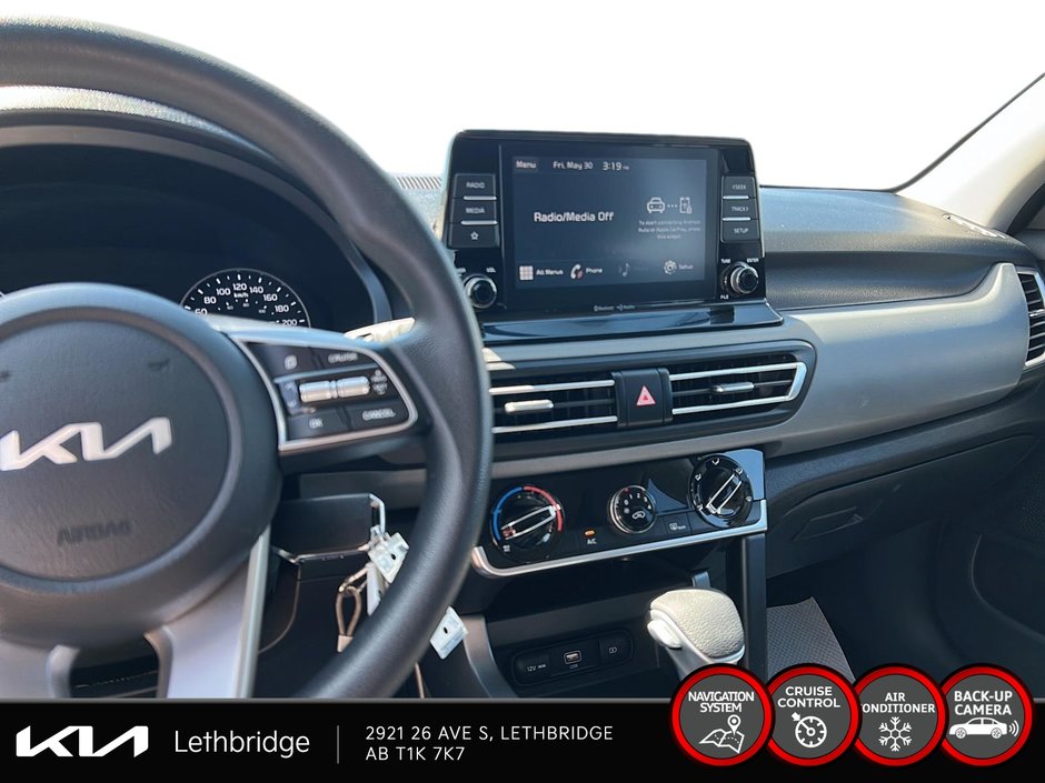 2023 Kia Seltos LX-13