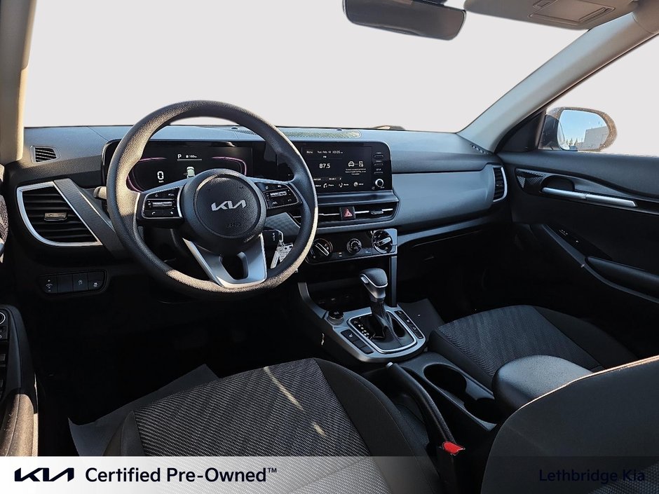 2024 Kia Seltos LX-11