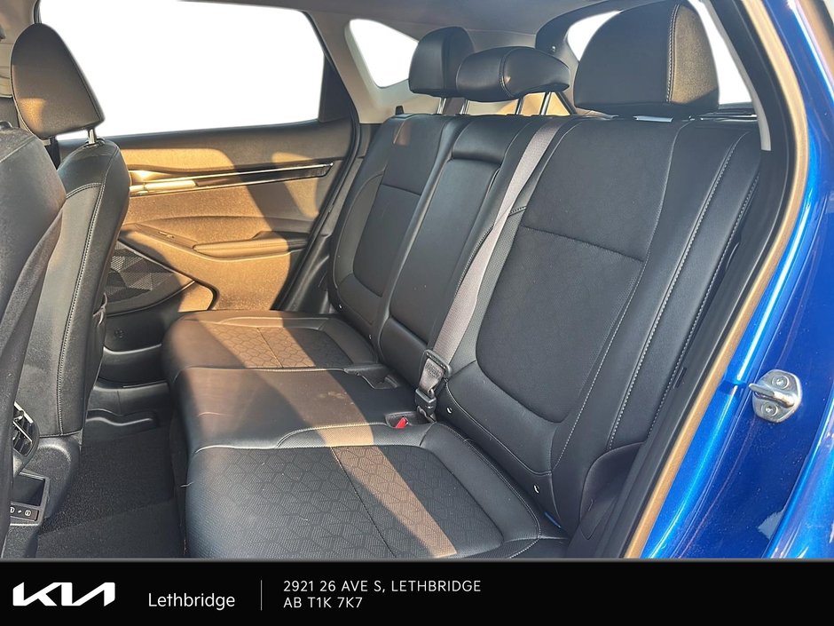 2024 Kia Seltos EX-8