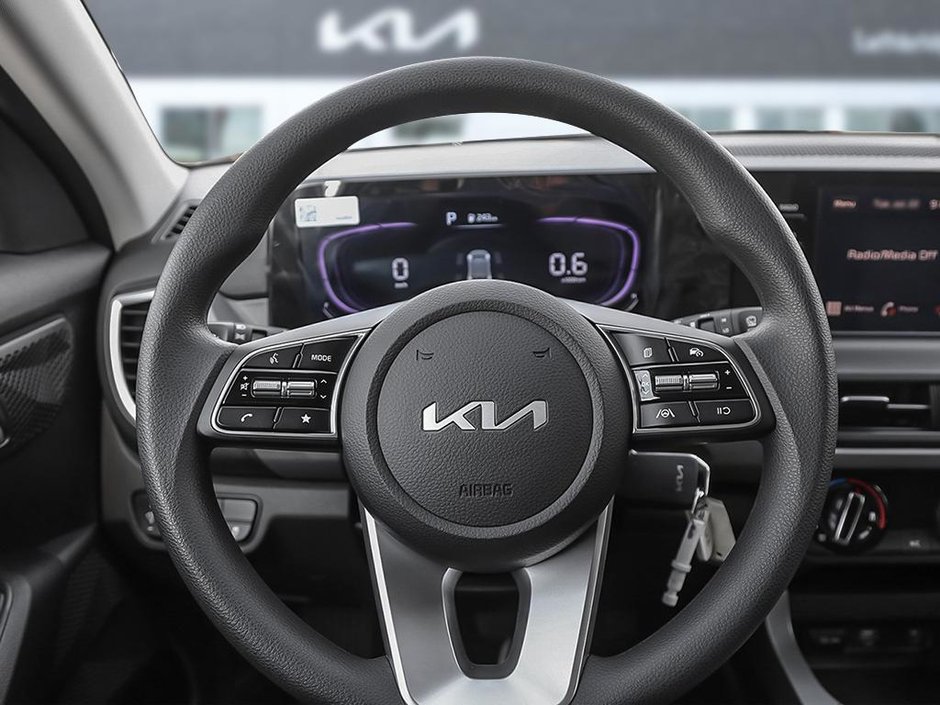 2026 Kia Seltos LX-12