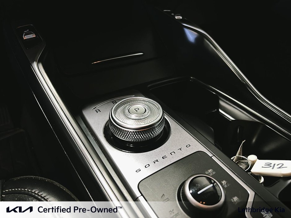 2025 Kia Sorento Plug-In Hybrid EX-15