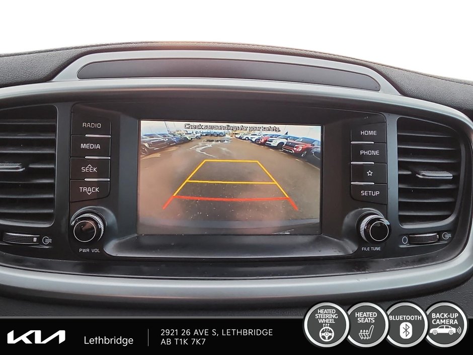 2019 Kia Sorento LX-16