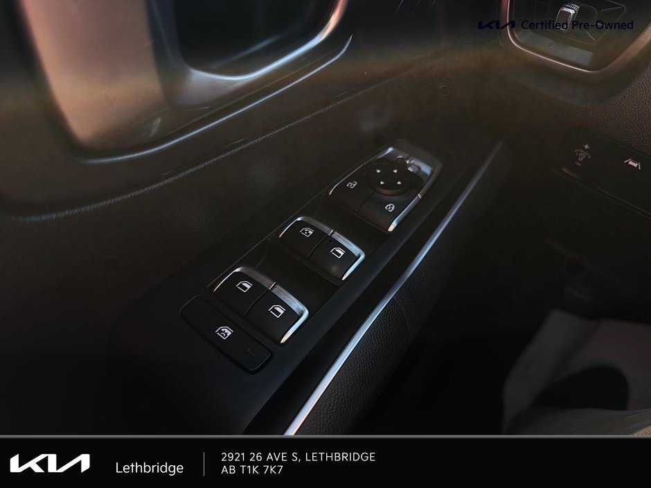 2023 Kia Sorento LX-11