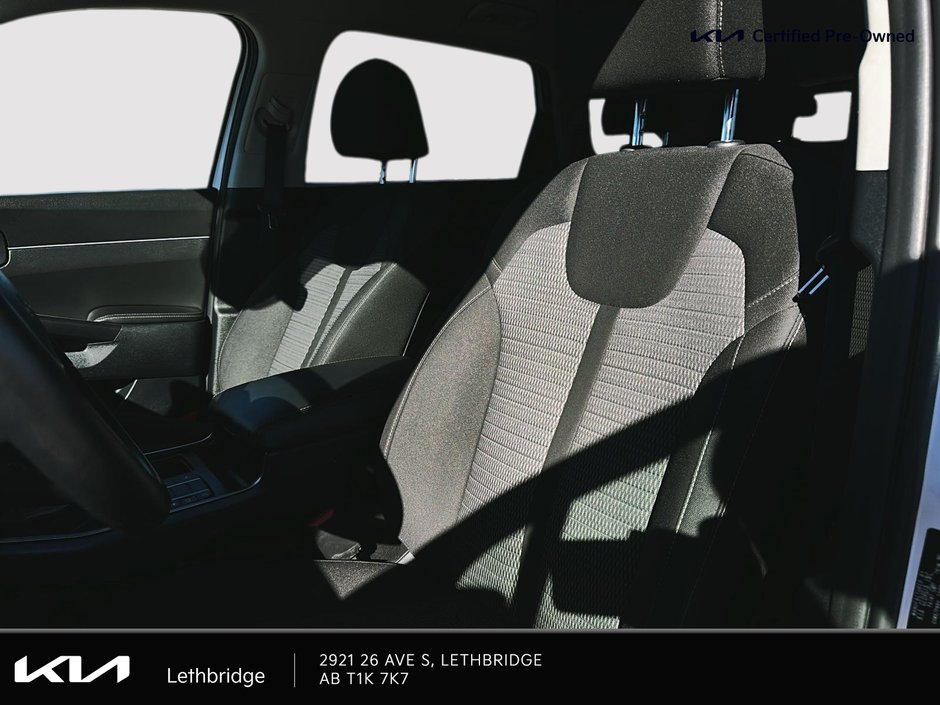 2023 Kia Sorento LX-14