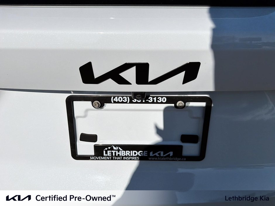 2025 Kia Sorento X-Line-8