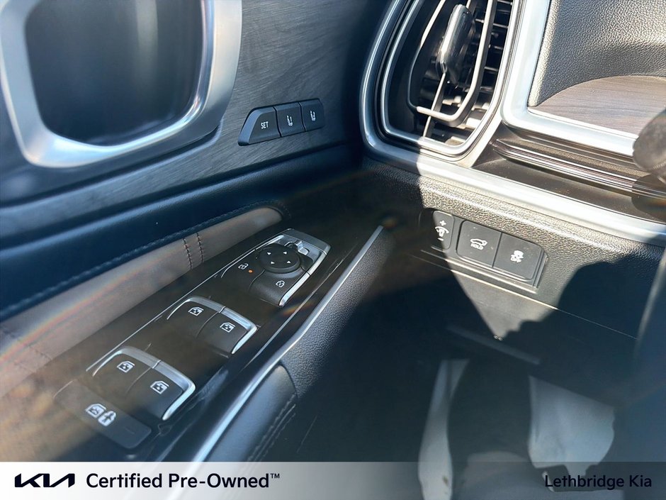 2025 Kia Sorento X-Line-13