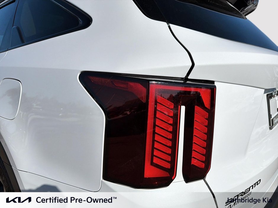2025 Kia Sorento X-Line-9