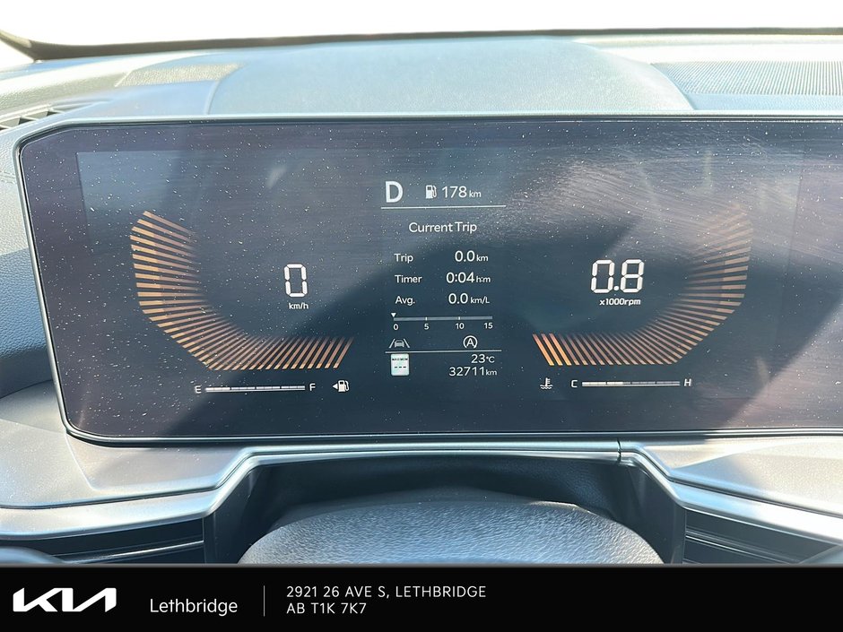 2025 Kia Sorento EX-12