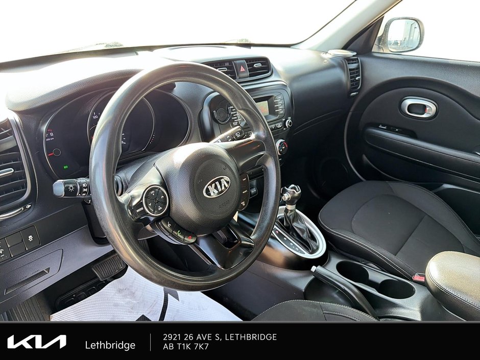 2016 Kia Soul LX-8
