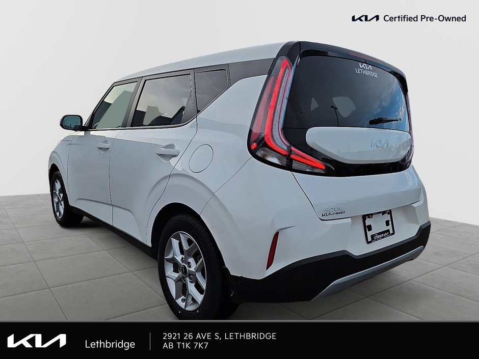 2023 Kia Soul EX-1