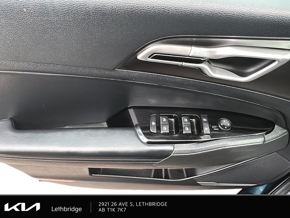 2023 Kia Sportage Hybrid EX-10