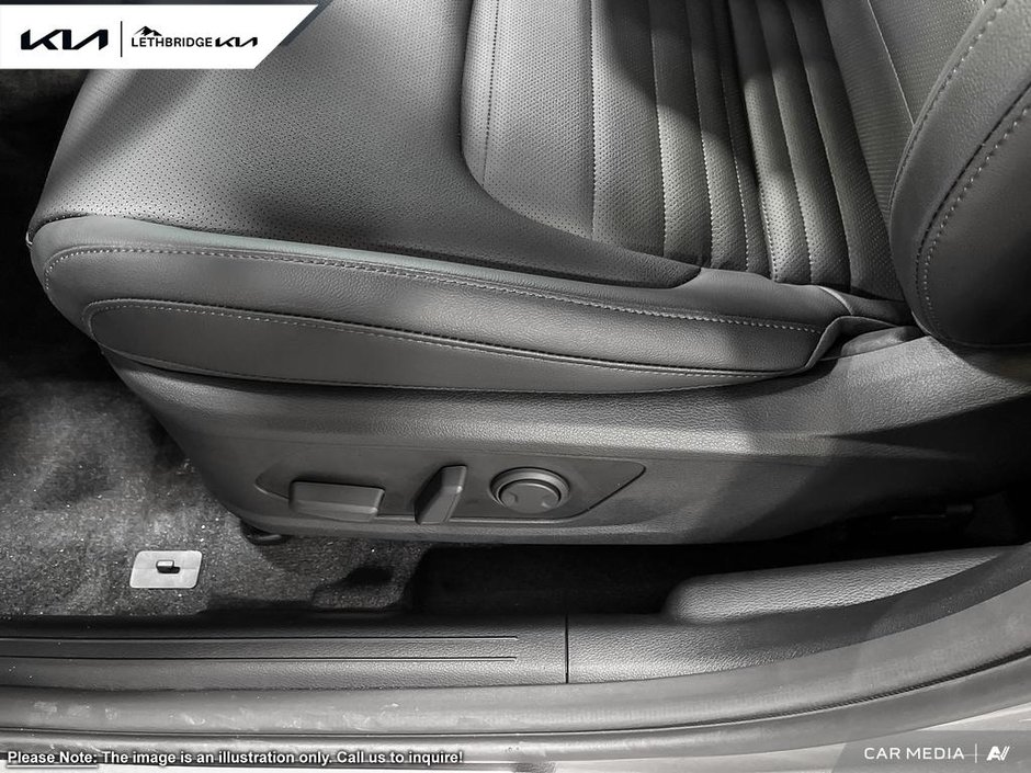 2025 Kia SPORTAGE PHEV SX - Black Interior-21