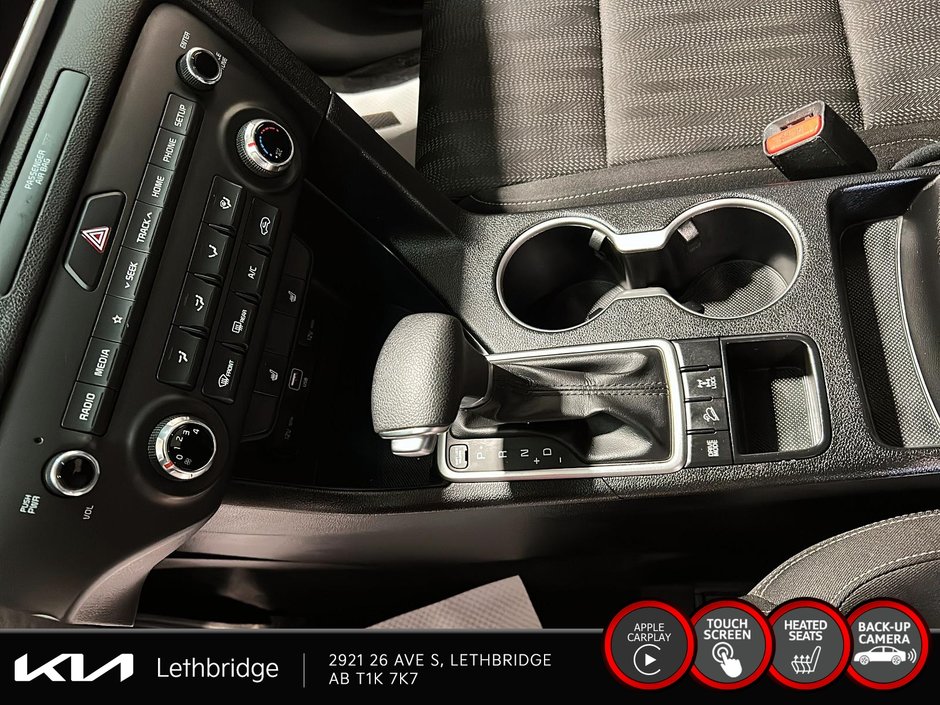 2022 Kia Sportage LX Nightsky Edition-17