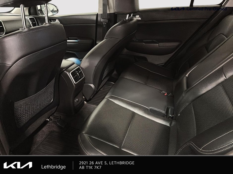 2022 Kia Sportage EX-17