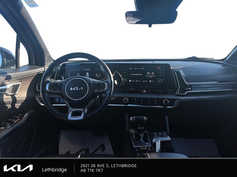 2024 Kia Sportage LX-8