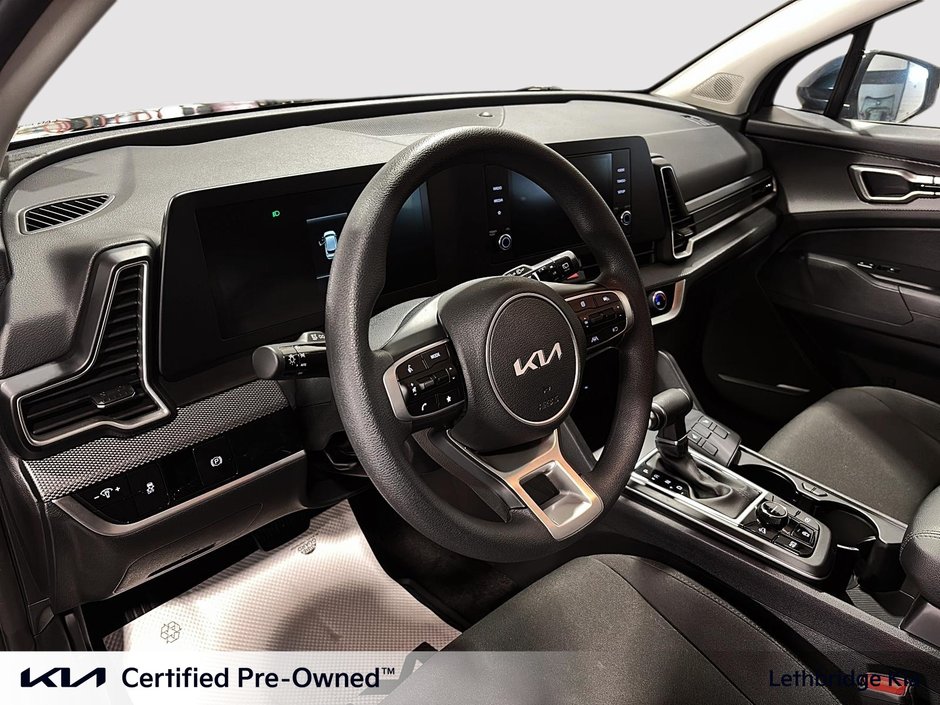 2025 Kia Sportage LX-18