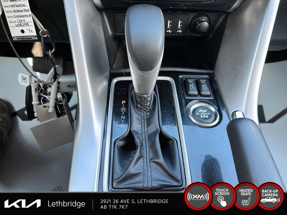 2023 Mitsubishi ECLIPSE CROSS ES-14