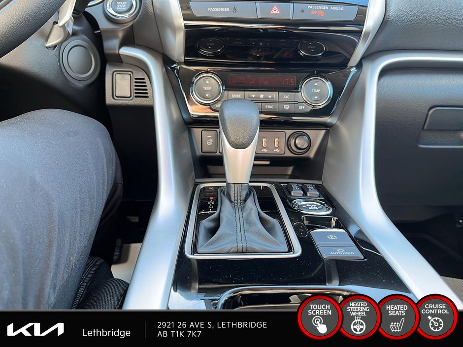 2025 Mitsubishi Eclipse Cross SE-13