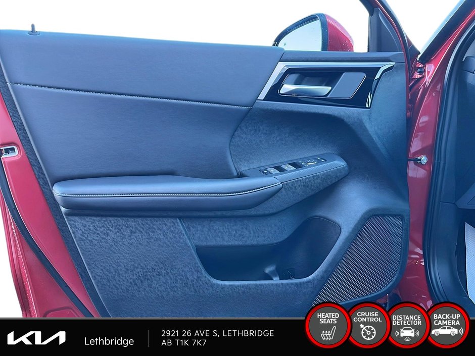 2024 Mitsubishi Outlander Plug-In Hybrid LE-10