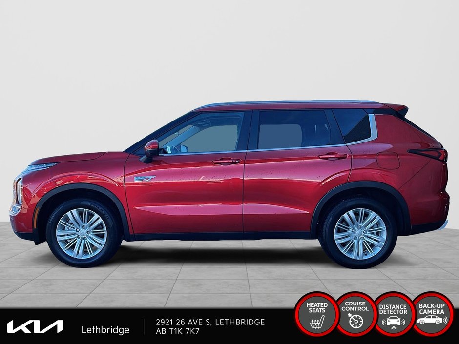 2024 Mitsubishi Outlander Plug-In Hybrid LE-4