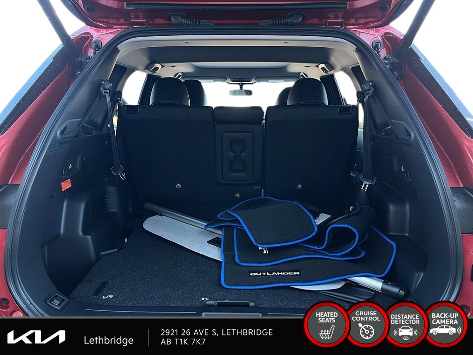 2024 Mitsubishi Outlander Plug-In Hybrid LE-5