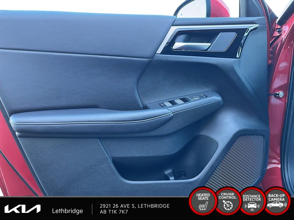 2024 Mitsubishi Outlander Plug-In Hybrid LE-10