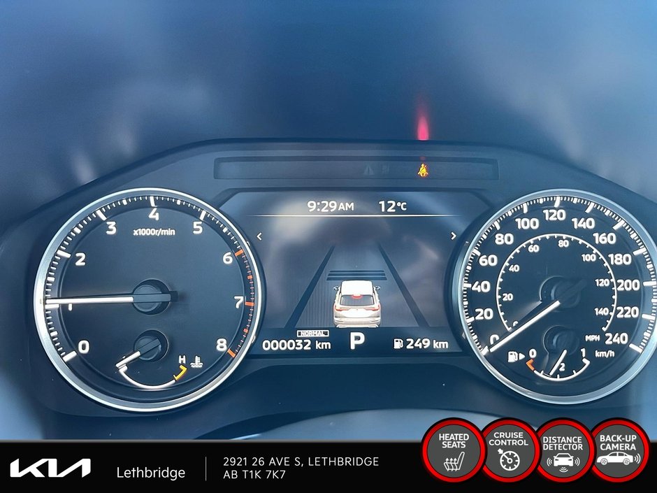 2025 Mitsubishi Outlander LE-12