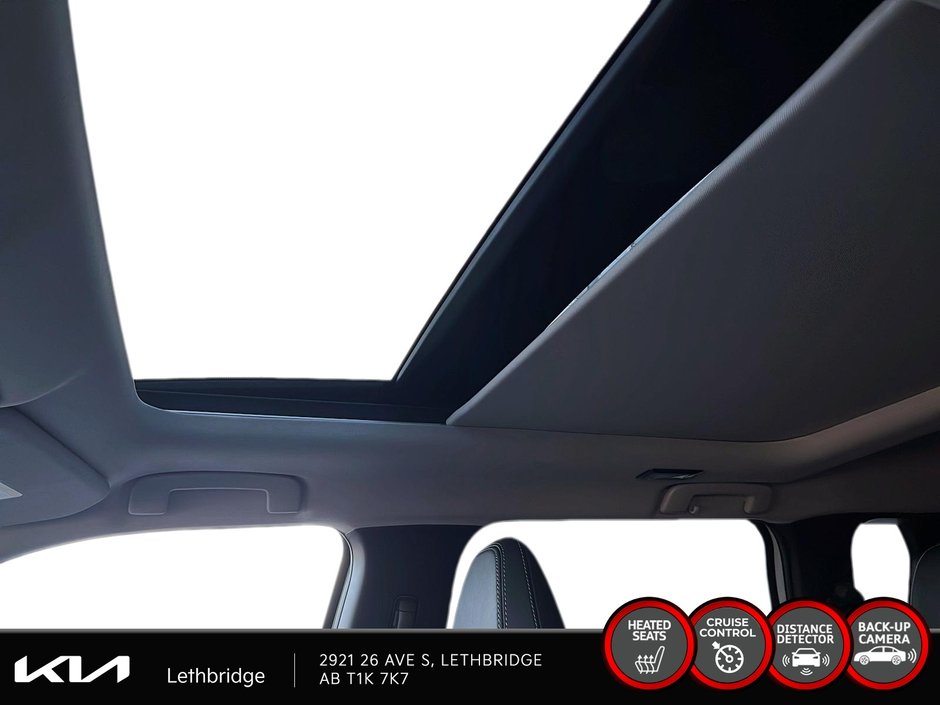 2025 Mitsubishi Outlander LE-14