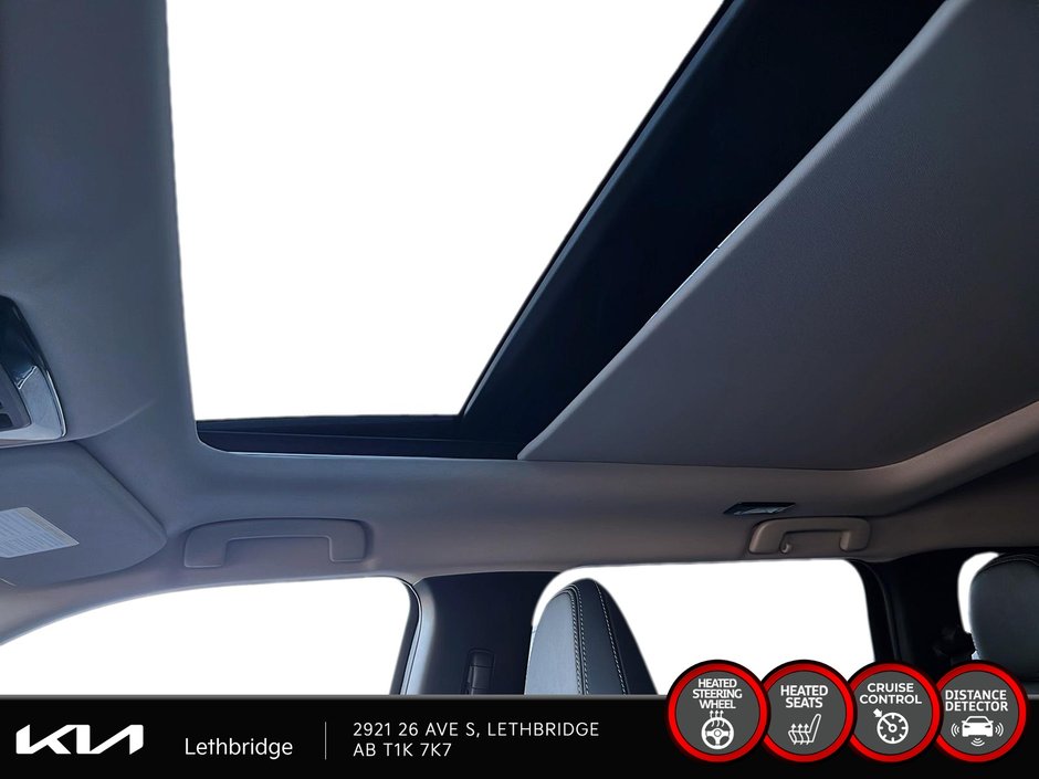 2025 Mitsubishi Outlander LE-15