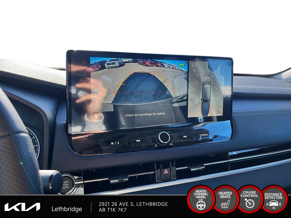 2025 Mitsubishi Outlander LE-16