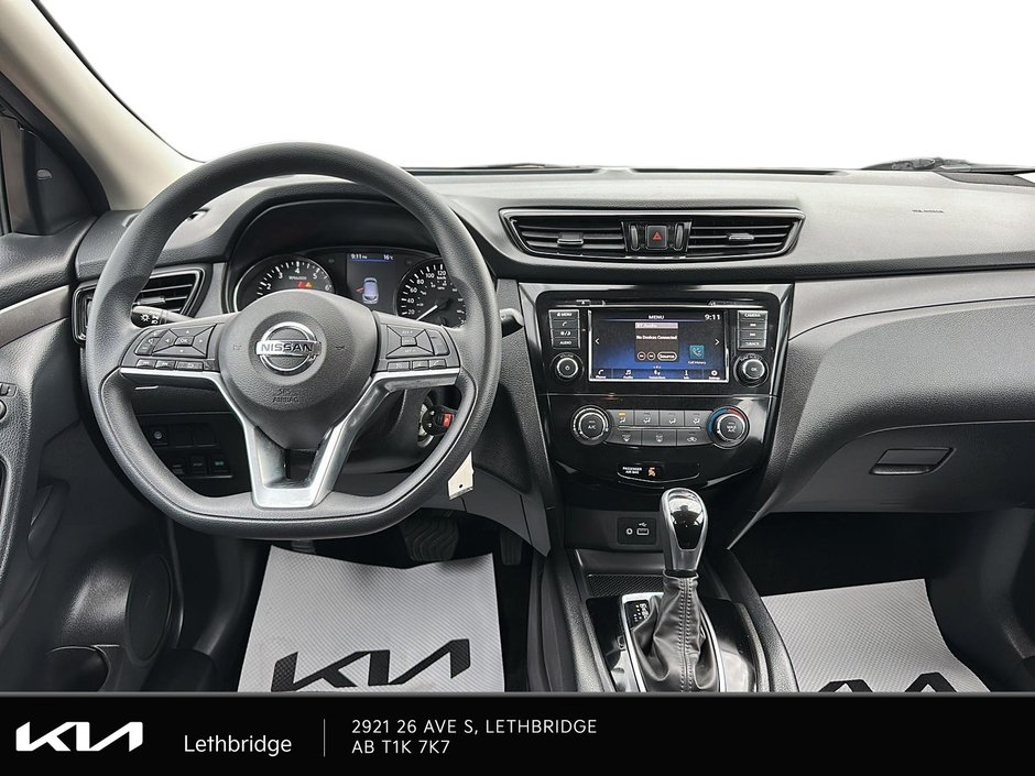 2023 Nissan Qashqai S-9