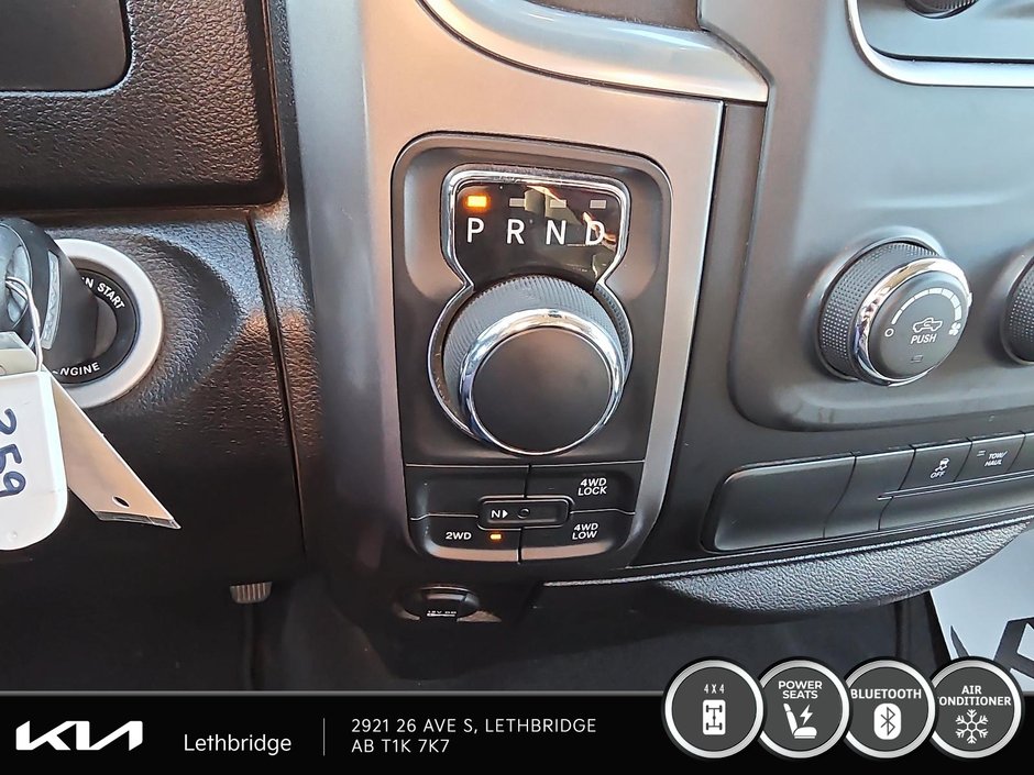 2022 Ram 1500 Classic SLT-13