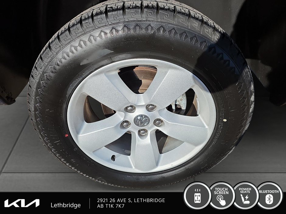 2023 Ram 1500 Classic SLT-6