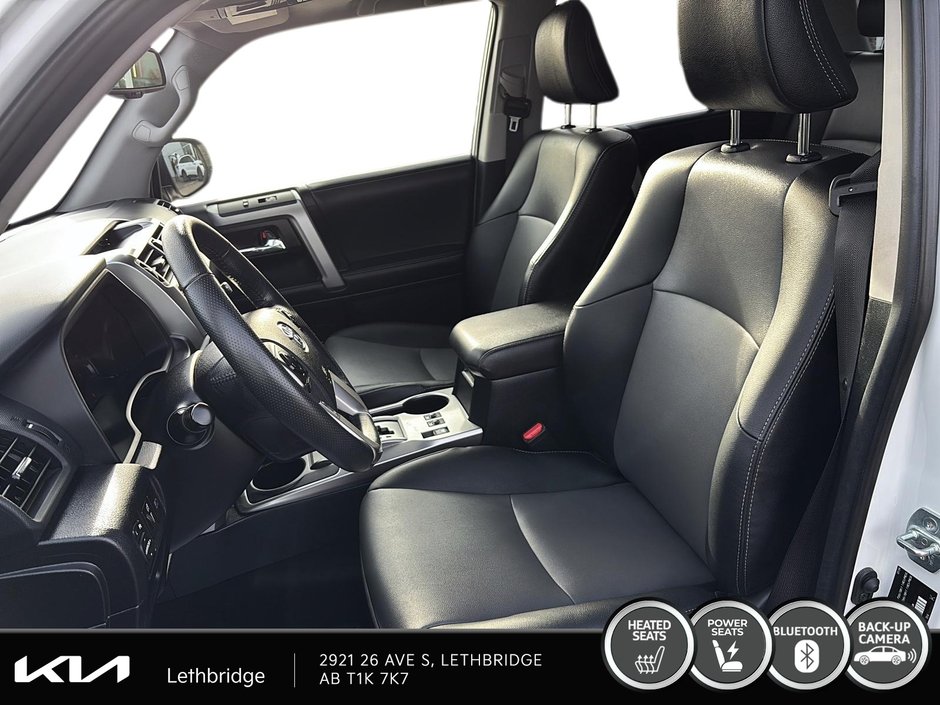 2024 Toyota 4Runner Base-8