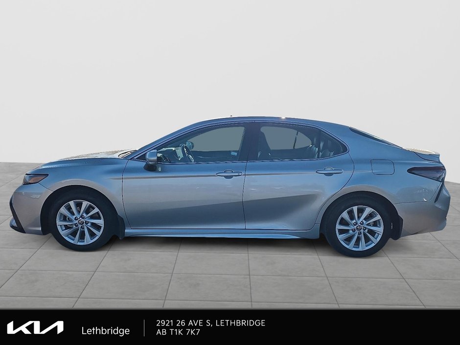 2024 Toyota Camry SE-4