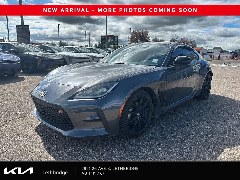 2024 Toyota GR86 Premium-0