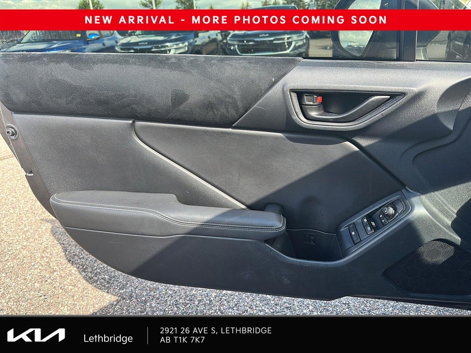 2024 Toyota GR86 Premium-9