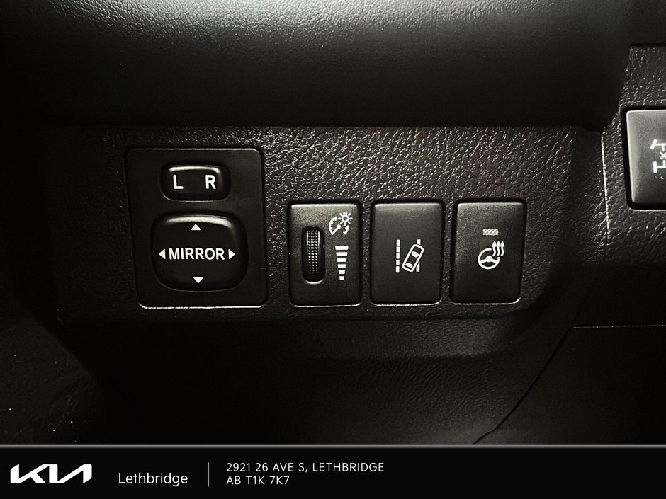 2018 Toyota RAV4 XLE-15