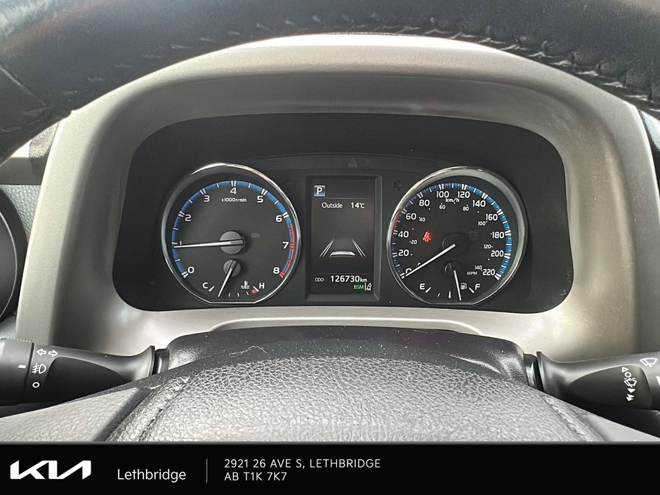 2018 Toyota RAV4 XLE-12