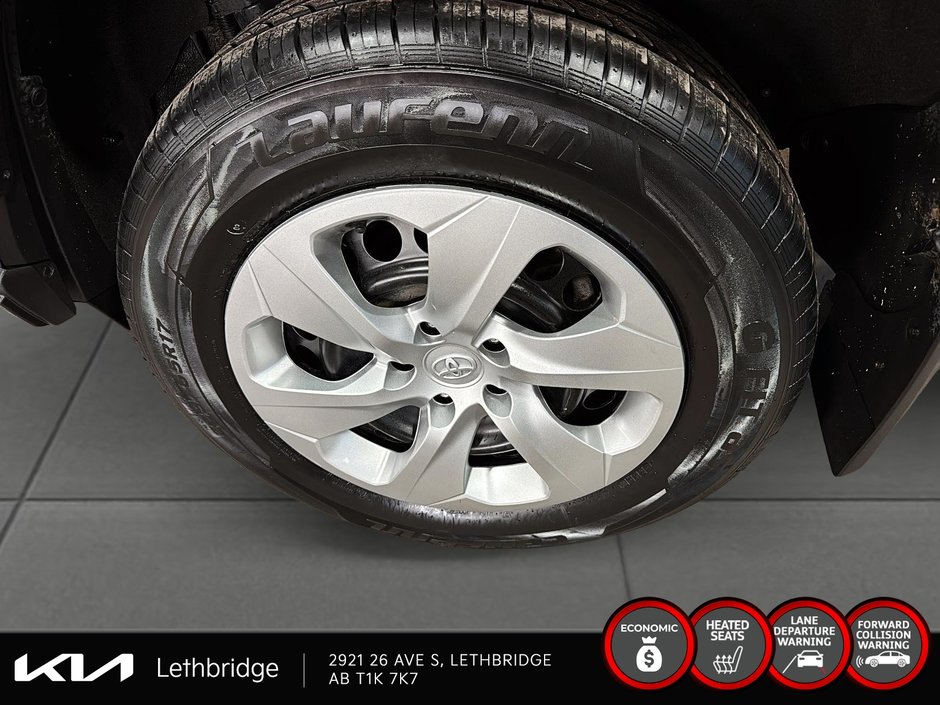 2023 Toyota RAV4 LE-6
