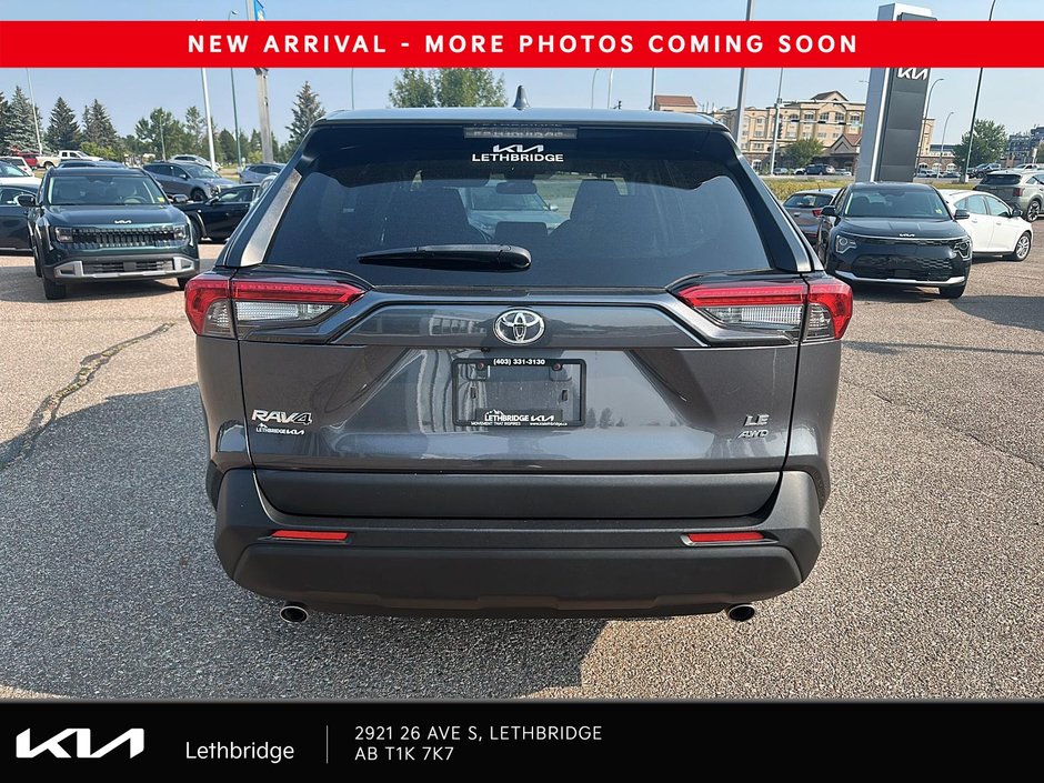 2023 Toyota RAV4 LE-2