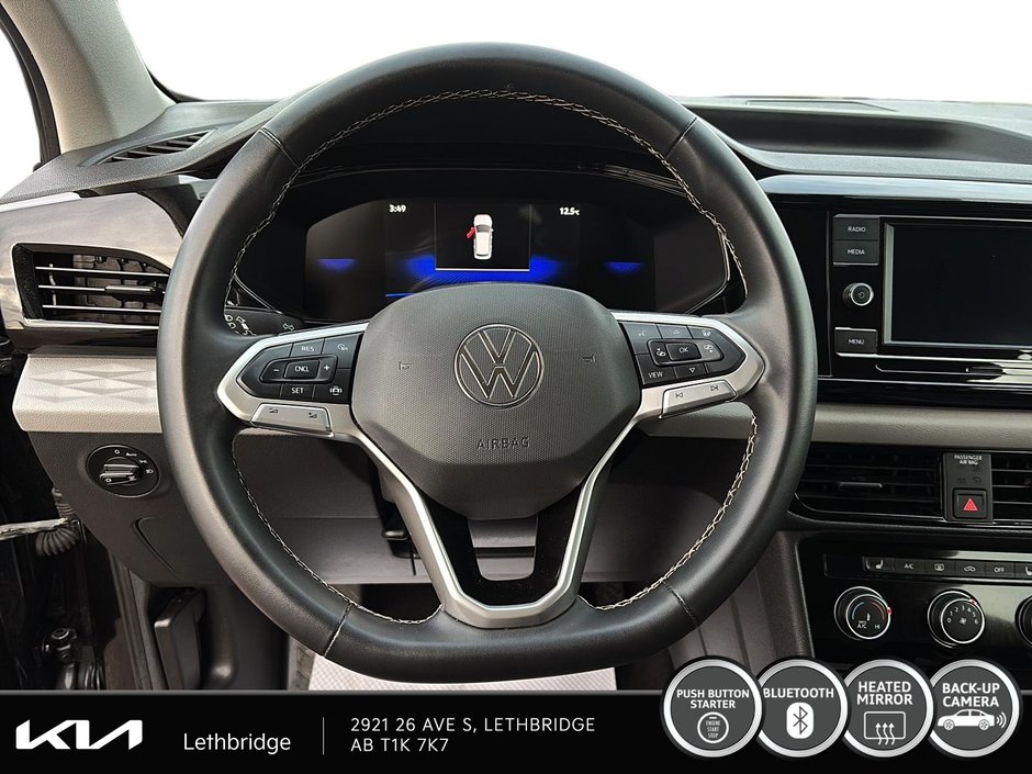 2024 Volkswagen Taos Trendline-11