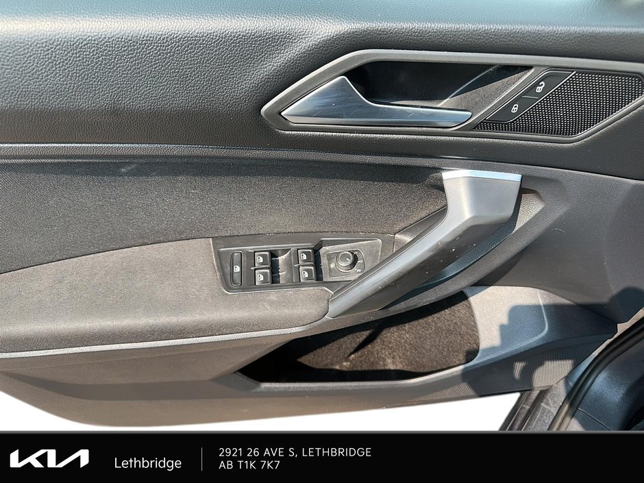 2021 Volkswagen Tiguan Trendline-10